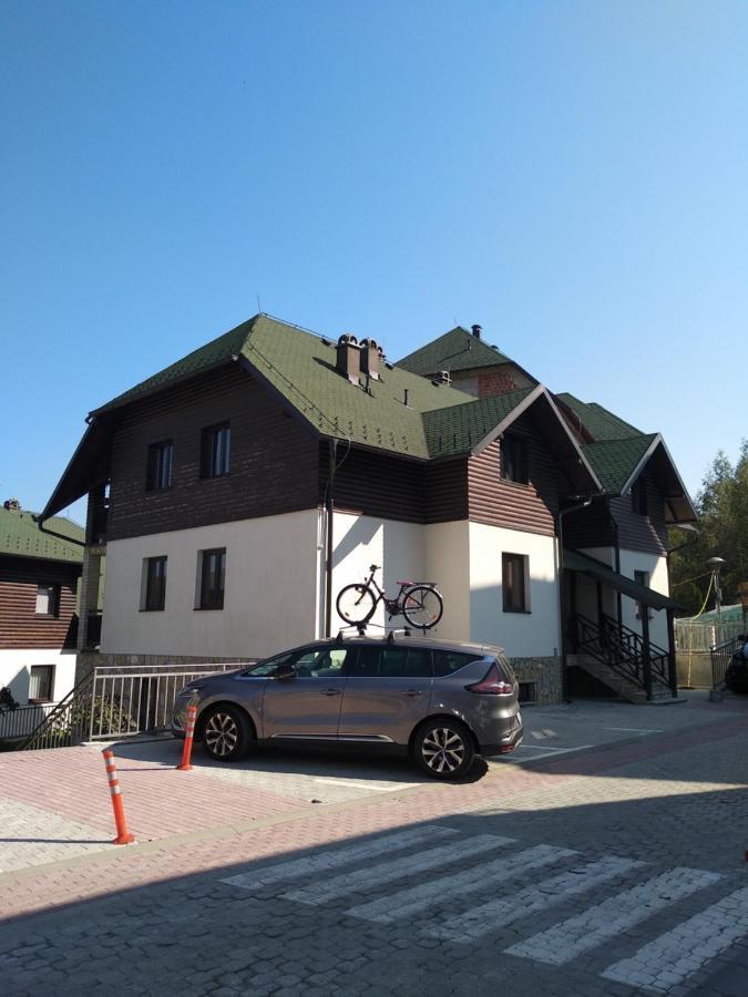 Apartman Six 兹拉蒂博尔 外观 照片